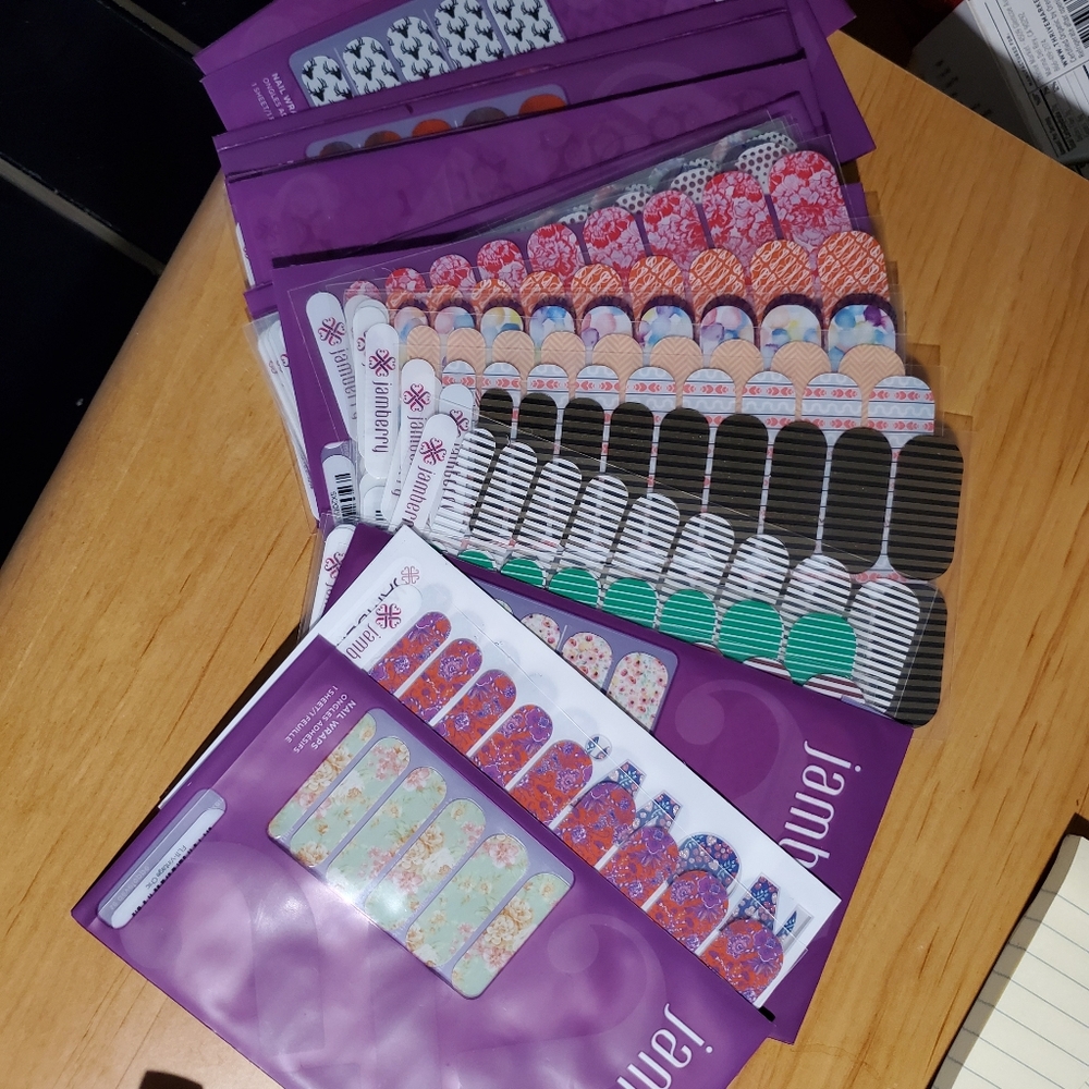 Jamberry bundle for Madfodal